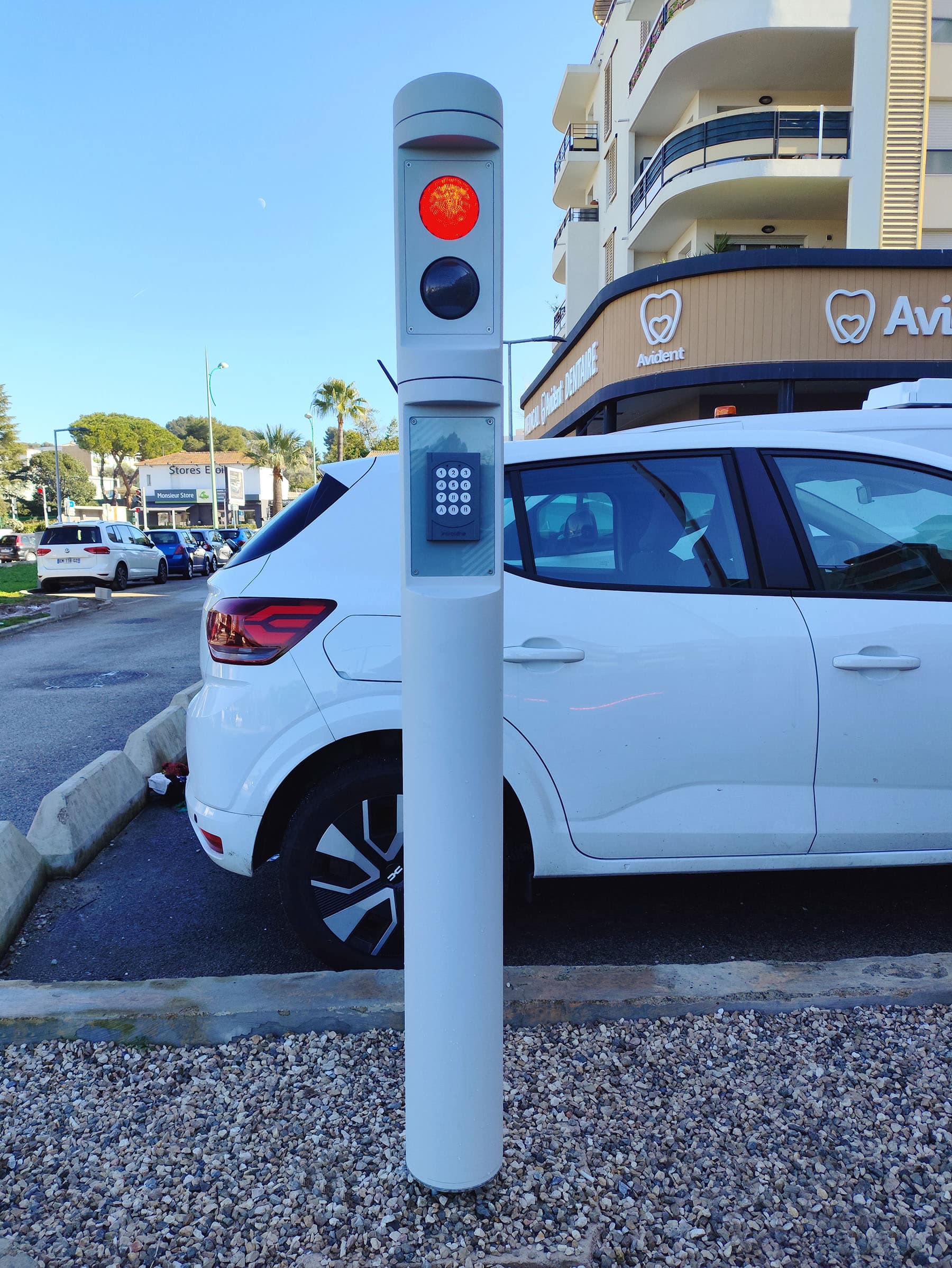 potelet multifonction centre de sante le cannet bes